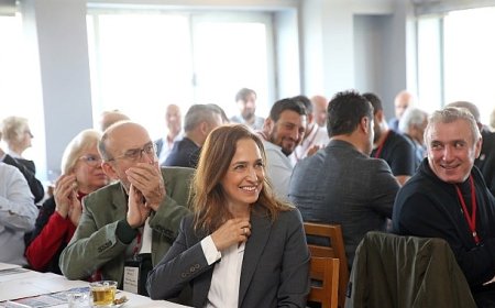 İzmir Kent Konseyleri Birliği, Karşıyaka’da ‘dayanışma’ için buluştu