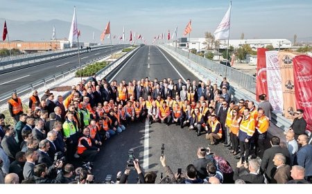 İnegöl’ün Doğu Kapısının Giriş Kavşağı Törenle Açıldı