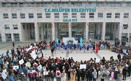 Nilüferli çocuklardan “gelecek” için anlamlı yürüyüş