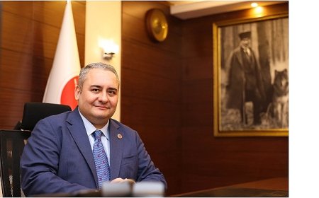 Keçiören Belediyesi’nden Vatandaşa Sıcak Çorba İkramı