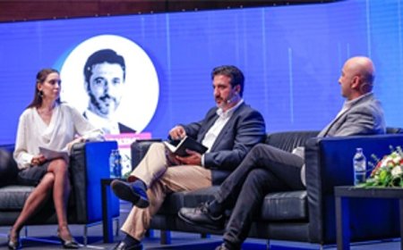 Teknoloji ve İnovasyon Zirvesi’nde söz uzmanların:  “Yapay zekayla insanlık tarihini değiştirecek muazzam eşik aşıldı”