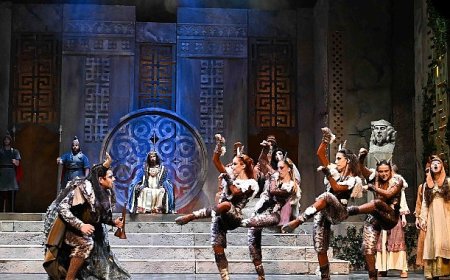 Midas’ın Kulakları Yeniden Sahnede