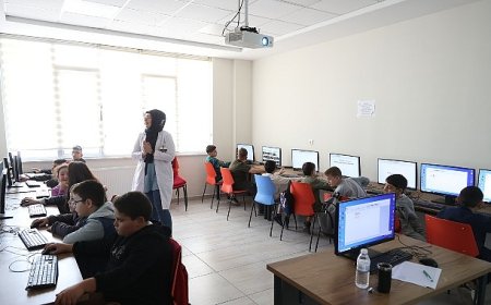 Gençleri Geleceğe Hazırlayan Genç KOMEK Atölye Eğitimleri Başladı