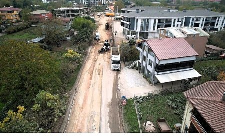 Büyükşehir, Kartepe Çepni Caddesi’ni yeniliyor