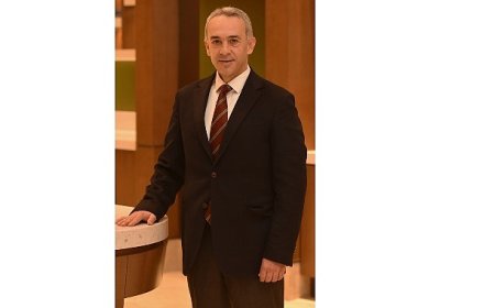 İstanbul Tüccarlar Kulübü Derneği Başkanı İlker Önel: Bankaların borçlanma maliyeti düşerken reel sektörün finansman maliyeti artıyor