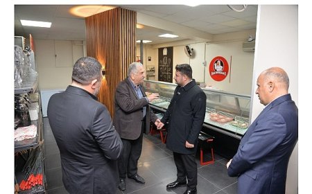 Başkan Çırpanoğlu’ndan Esnaf Ziyareti: “Esnafımız İlçemizin Dinamik Gücüdür”