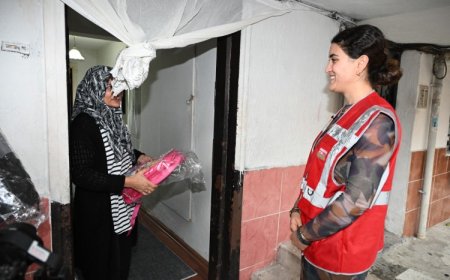 Manisa’dan 15 bin öğrenciye çanta ve kırtasiye desteği
