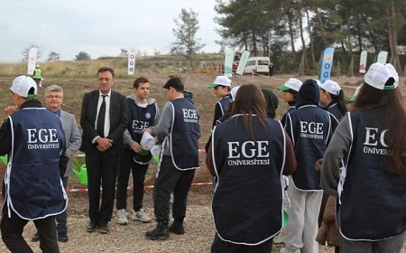 EÜ Ailesi Milli Ağaçlandırma Gününde “Yeşil Vatan” için fidan dikti