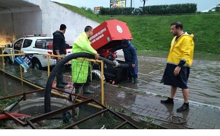 Edremit’te Şiddetli Yağışlara Önlem Alınıyor