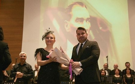 Atatürk’ün Fikirleri Türkülerle Canlandırıldı