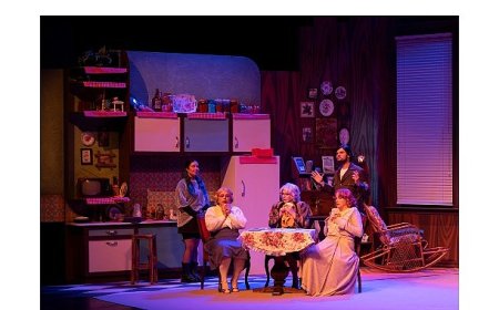 Adanalılar, “Üç Jokerli Konken’i” keyifle izledi