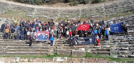 Başkan Çerçioğlu, Ata’ya Saygı Doğa Yürüyüşü Etkinliği Düzenledi