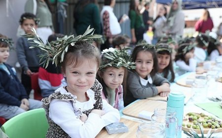Şakran’da 6. Geleneksel Zeytin Kırma Şenliği Düzenlendi