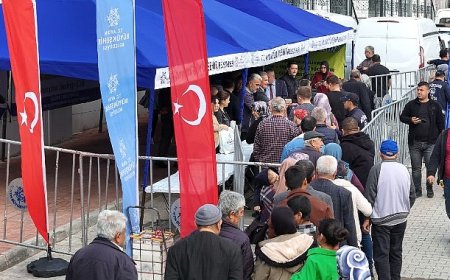 Başkan Çerçioğlu’nun öncülüğünde Ata tohumlarından üretilen fideler Aydınlılara ulaştırılıyor