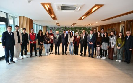 Yıldırım Belediye Başkanı Yılmaz gençlerle buluştu