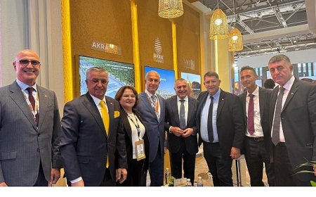 Başkan Topaloğlu, Londra Uluslararası Turizm Fuarı’nda