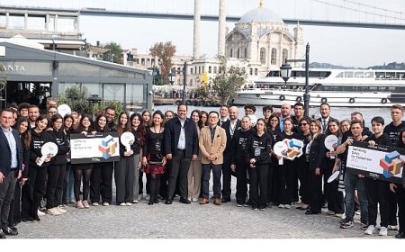 Samsung Solve for Tomorrow Programı’nda Türkiye’yi küresel çapta temsil edecek takımlar belli oldu