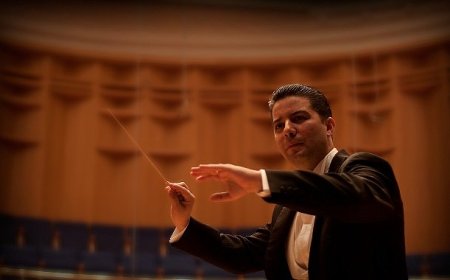 İstanbul Devlet Senfoni Orkestrası DenizBank Konserleri’nde bu hafta: Ulu Önder’e “Son Veda” ile saygı duruşu