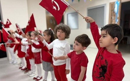 Nilüfer kreşlerinde Cumhuriyet sevinci