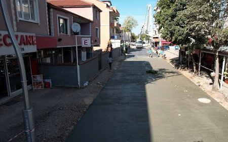 Başiskele Cumhuriyet Caddesi’nde üstyapı atağı