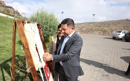 “İlmek İlmek Türkiye” Projesinde Son İlmeği Başkan Rasim Arı Attı