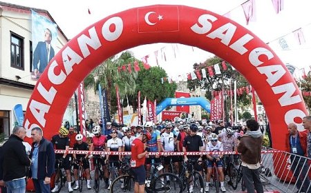 VeloTürk Gran Fondo Çeşme’de pedallar barış ve spor için döndü