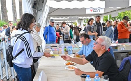 Edebiyat dünyasının kalbi Kültürpark’ta attı