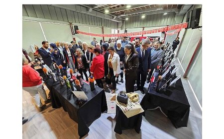 Kahraman Türk Kadınları Gölcük’te Sanatla buluştu