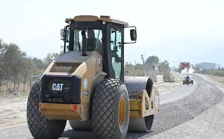 Büyükşehir Turgutlu’da 10 Kilometrelik Sathi Kaplama Çalışmasını Tamamladı