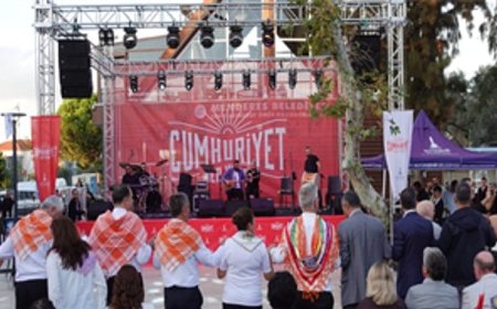 Menderes’te Cumhuriyet coşkusu