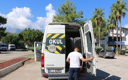 UKOME ekipleri servis araçlarını inceliyor