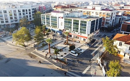Menderes Yeni Oyuncularını Yetiştiriyor