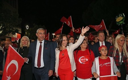 Karşıyaka 29 Ekim’de gelincik tarlasına dönüşecek!