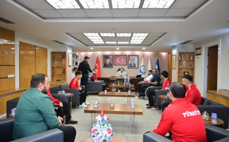 Başkan Oktay Yılmaz, Yıldırımlı sporcuları ağırladı