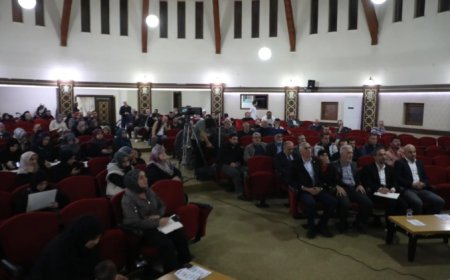 İnegöl’de aile okulu seminerleri başladı