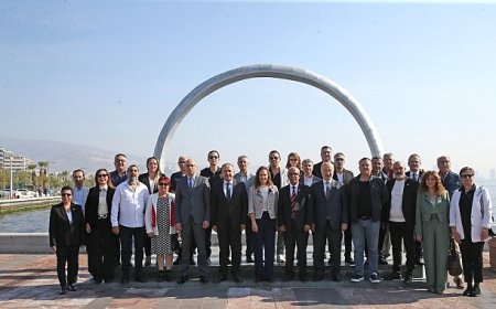Karşıyaka’da “Muhtarlar Günü” zirvesi