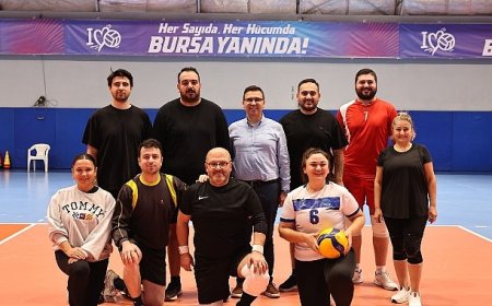 Nilüfer Belediyesi çalışanları filede ter döktü