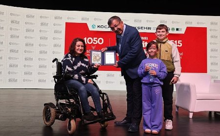 İnanç, Kitap Fuarı’nda “Can Veren Pervaneleri” anlattı