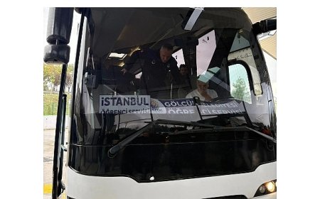 Gölcük Belediyesi’nden Öğrencilere Ücretsiz Ulaşım Desteği