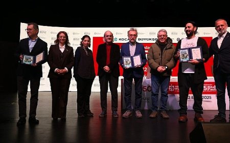 Kitap Fuarı’nda “Şehrengiz” kitabı tanıtıldı
