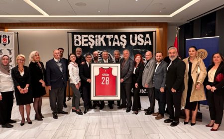 Milli basketbolcu Alperen Şengün’ün forması artık New York Türkevi’nde!