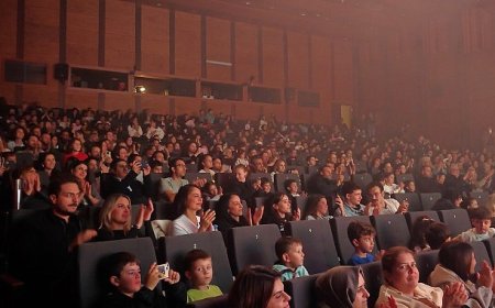 Kocaeli’de perdeler çocuklar için açıldı