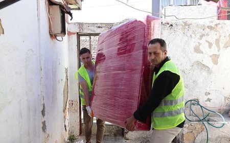 Konak’ta ‘Evden Eve Dayanışma’ devam ediyor