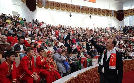 Bilgehane Öğrencilerine Seslenen Başkan Altay: “Her Daim Hakikatin Yanında, Zalimin Karşısında Olacağınıza İnancım Tamdır”