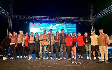 Gençler Büyükşehir’in Foça’daki kampında gönüllerince eğlendi