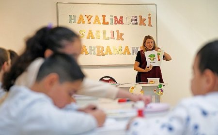 Osmangazi’de çocuklar oyunlar oynayarak sağlıklı beslenmeyi öğreniyor