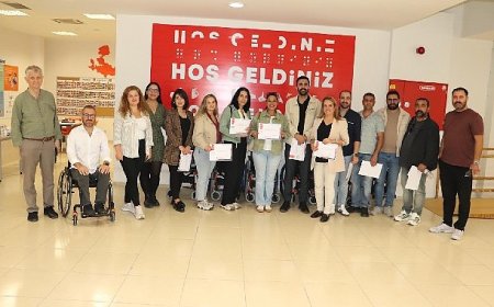 Buca Belediyesi personeline “empati” eğitimi