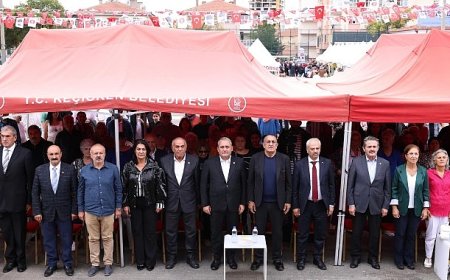 Hamsi Festivali, renkli görüntülerle başladı