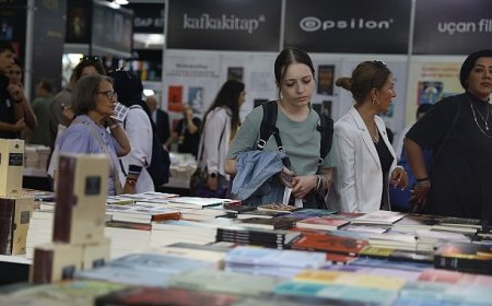 Kitapseverlerin merakla beklediği fuar başlıyor