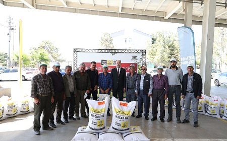 Başkan Altay: “Hayvancılık Yapan Çiftçimize Bu Yıl 80 Ton Macar Fiği Desteği Yapıyoruz”